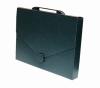 MALETIN PRYSE PLASTICO NEGRO ESTRECHO 36*26*4 4160015